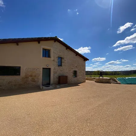 La Grange بيت للعطل